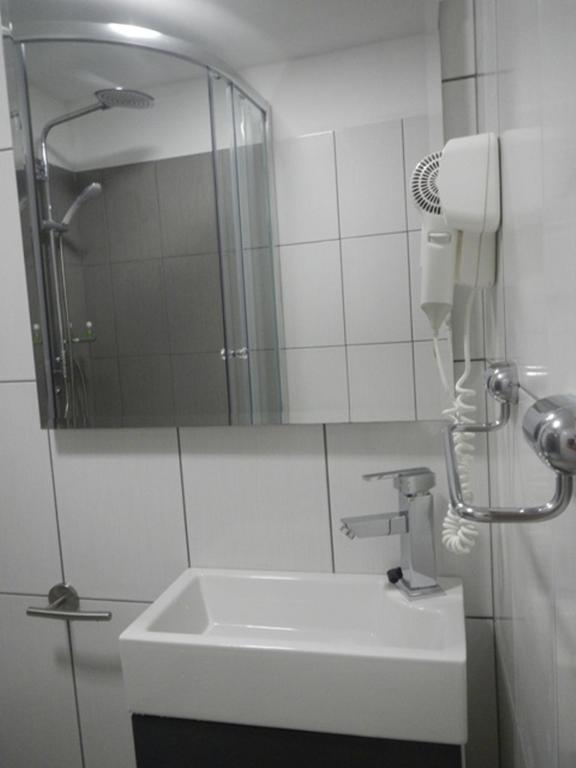 Apartments Valter Тисно Екстериор снимка