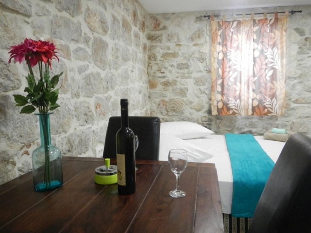 Apartments Valter Тисно Екстериор снимка